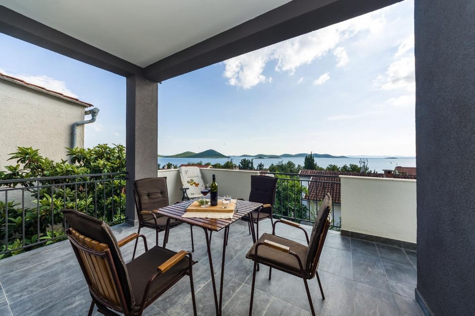 Balcony/Terrace, Sea view, Sea view
