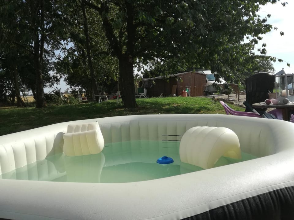 Hot Tub