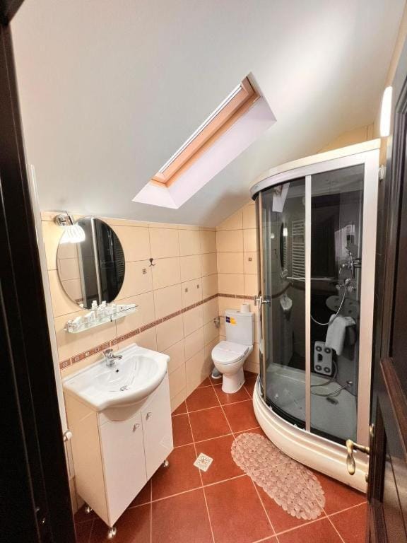 Vila Alsace Podu' cu Lanturi Bed and Breakfast in Moldova