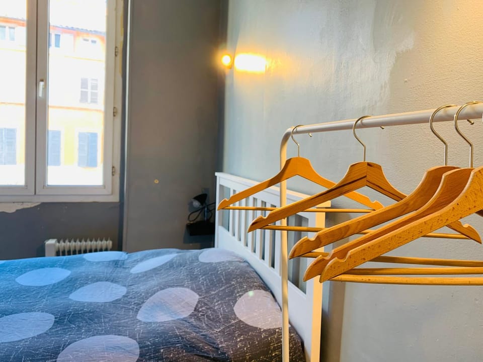 Mirabeau Studio Apartment in Aix-en-Provence