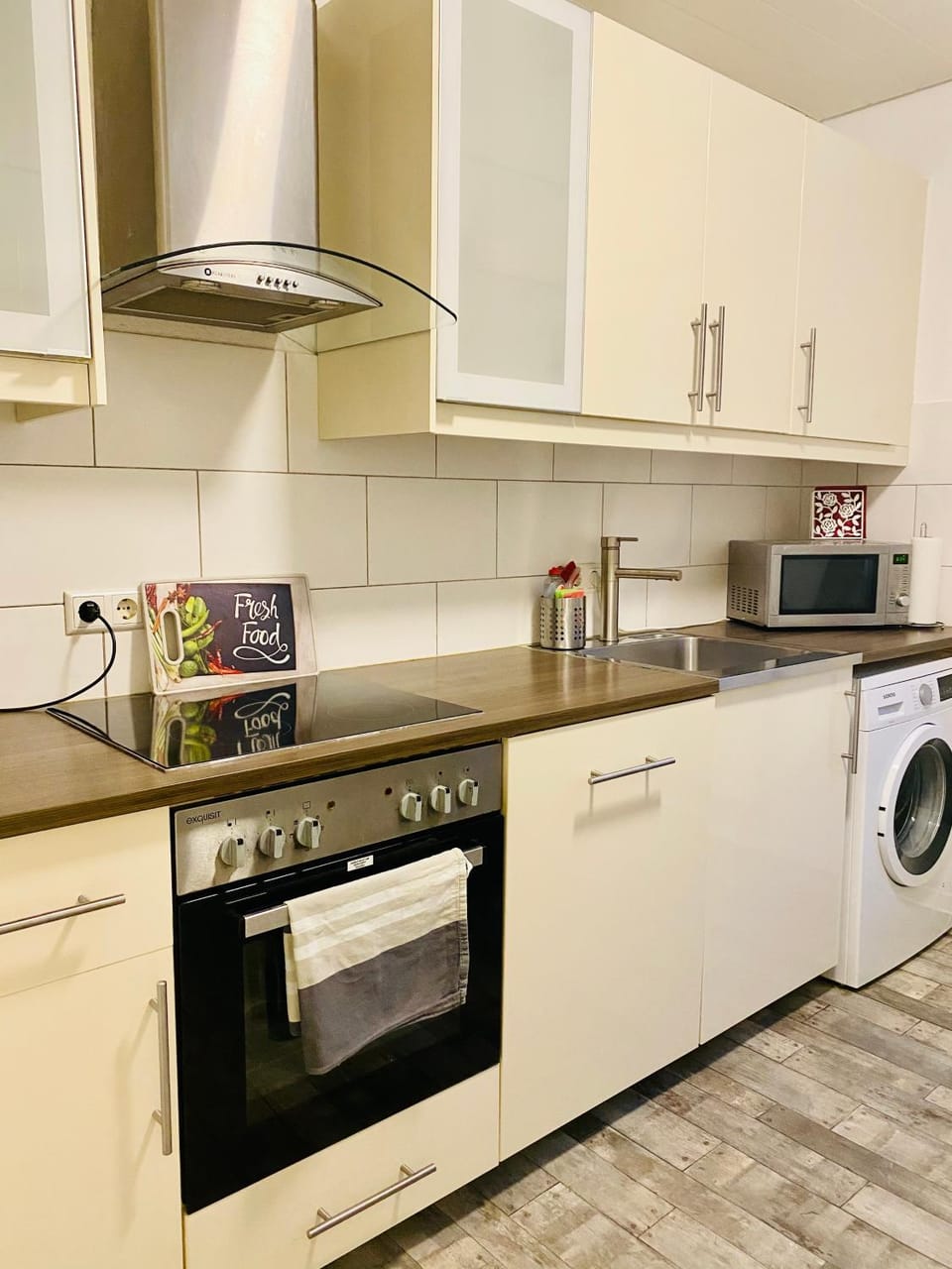 KriDa Comfort Ferienwohnung Apartment in Garbsen