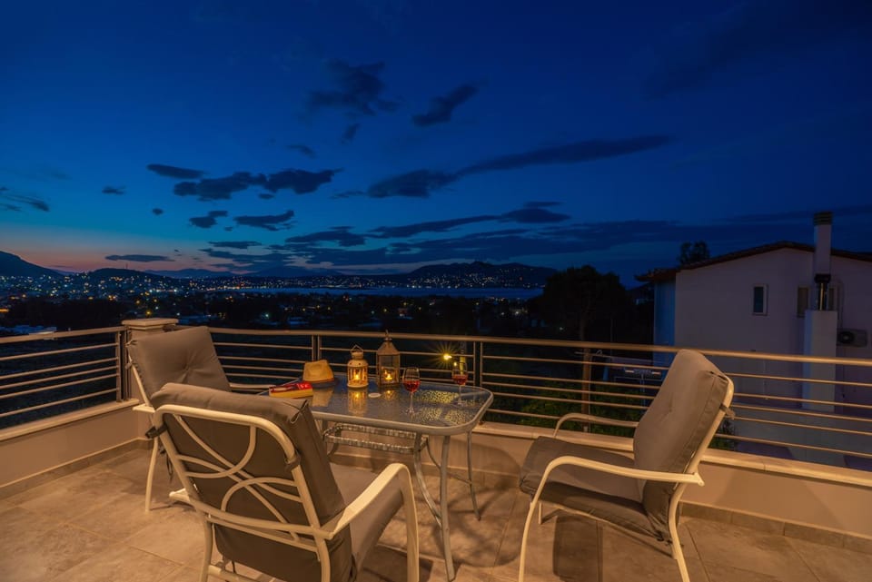 luxurious house near the sea Apartment in East Attica Regional Unit, Greece