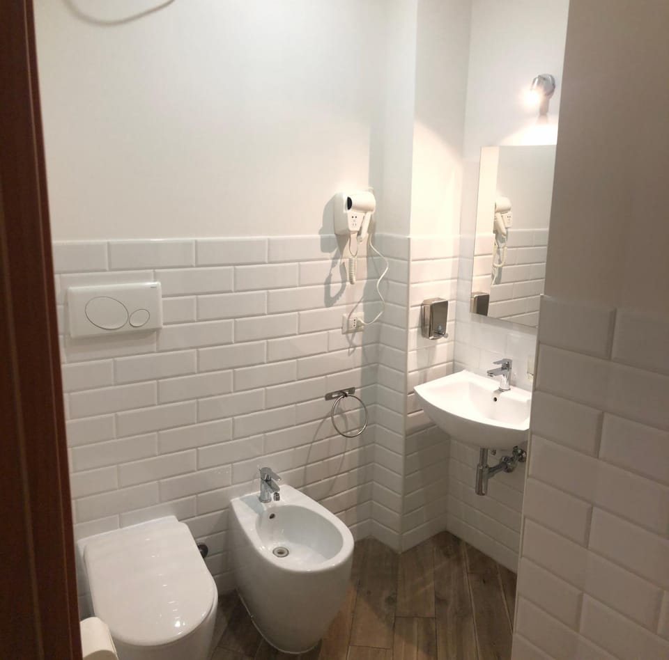 Rent Rooms Colosseum Bed and Breakfast in Rome