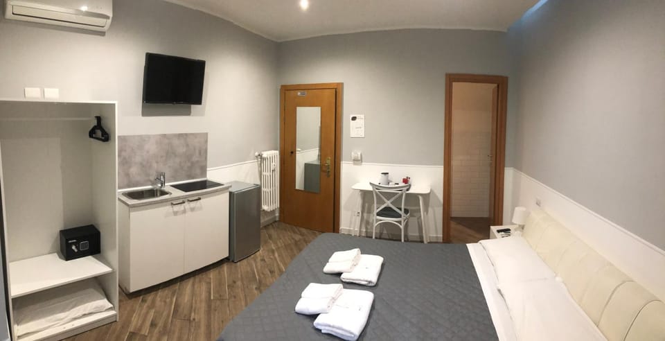 Rent Rooms Colosseum Bed and Breakfast in Rome