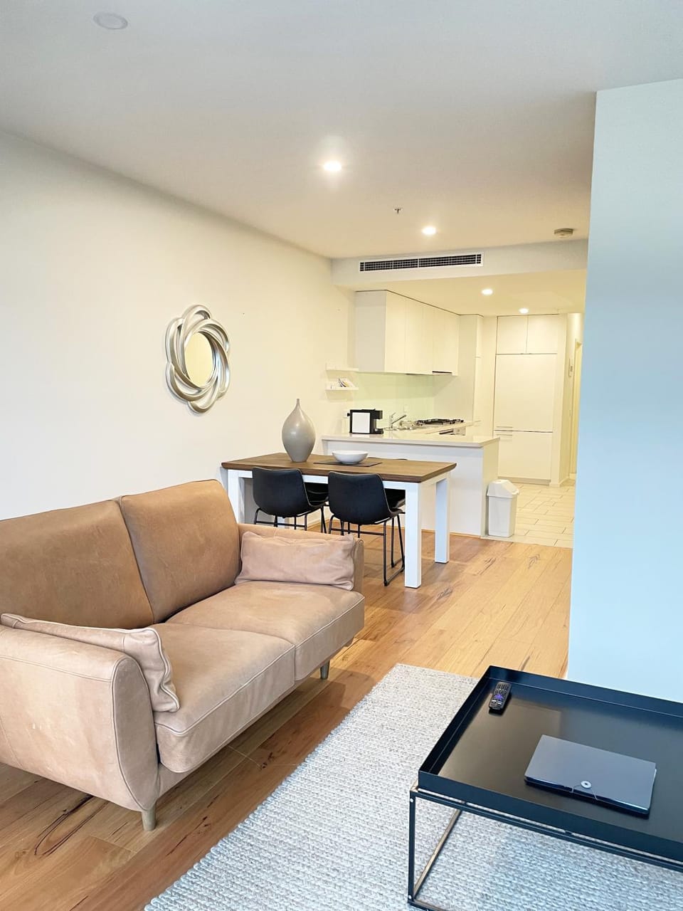 Living room, Dining area