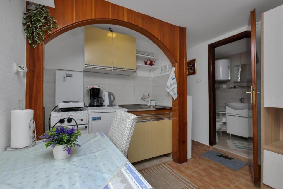 Sun&Sea studio apartment for 2 Apartment in Makarska