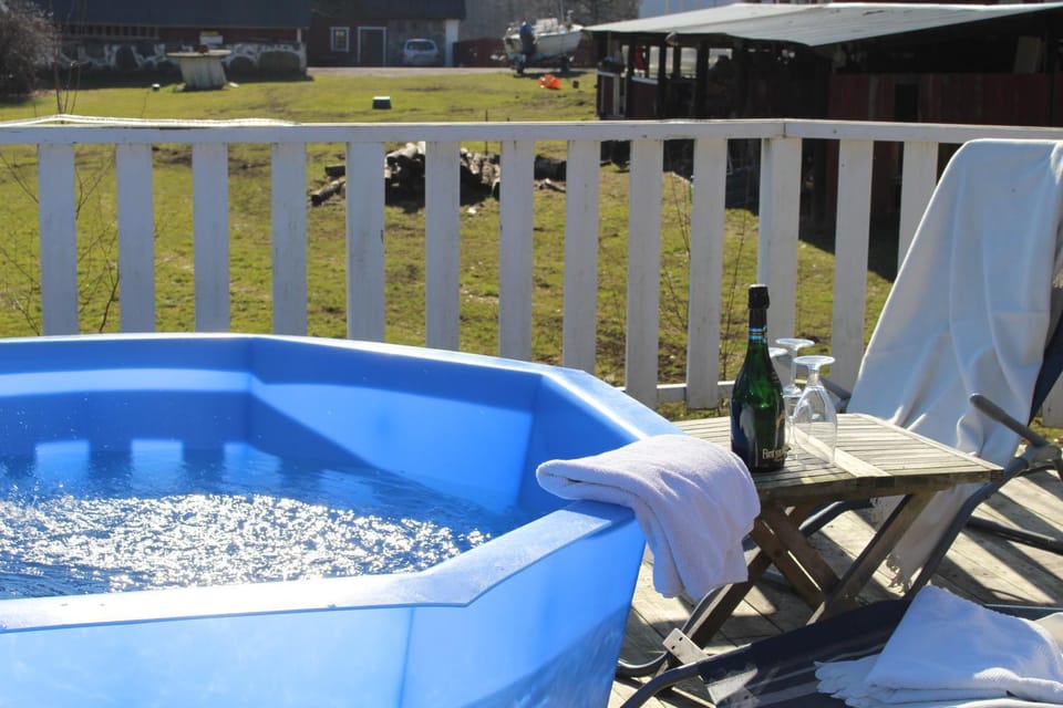 Hot Tub