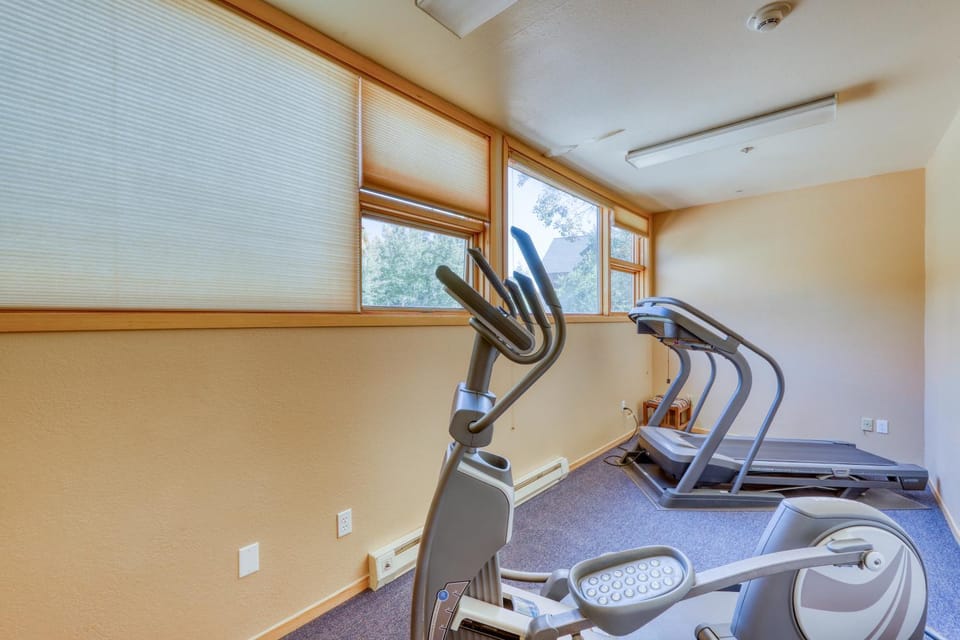 2914 River Bank Lodge - Keystone Apartment in Keystone