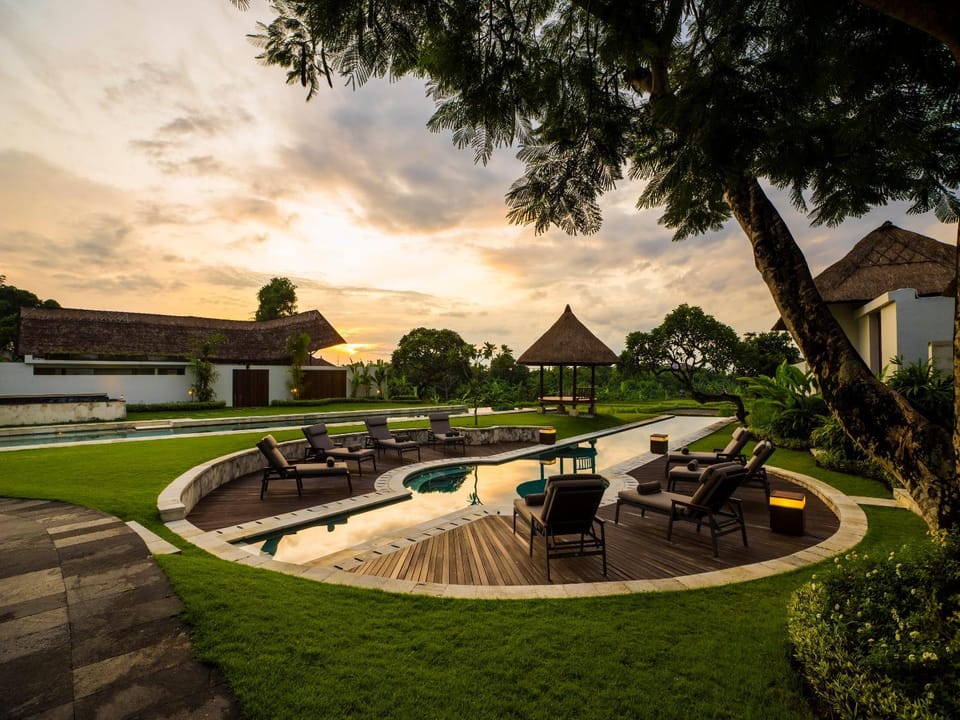Garden, Pool view, Swimming pool
