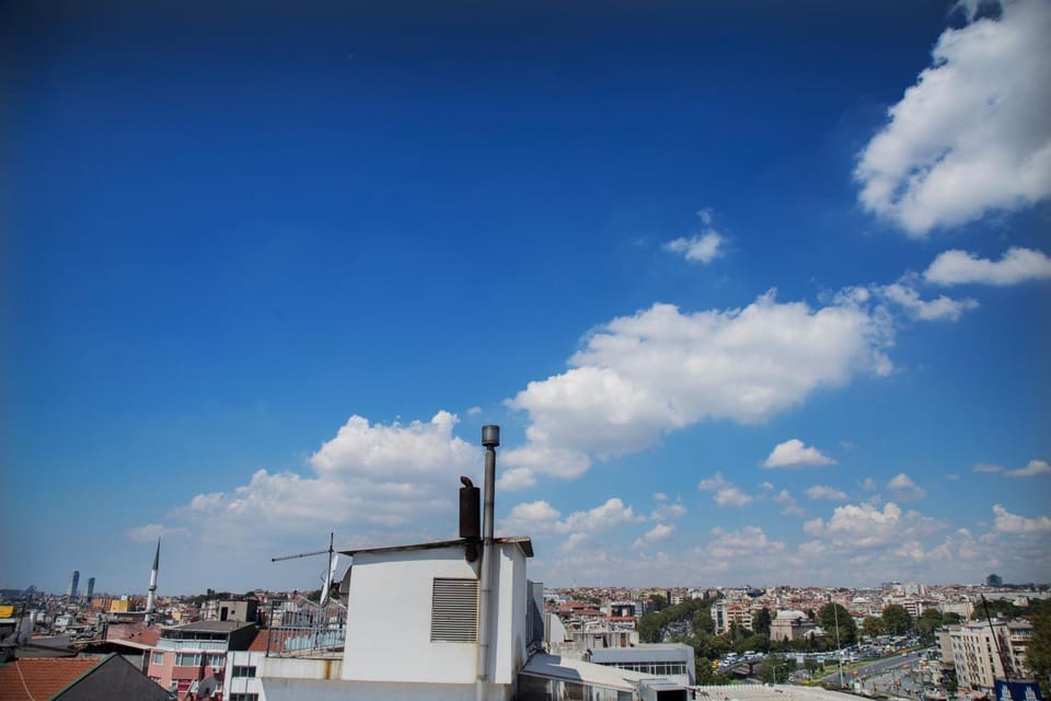 View (from property/room), City view