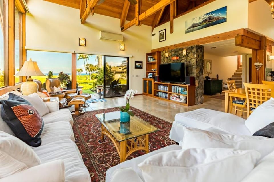 Hale On'tario - 2 Bedroom plus Loft House in Princeville