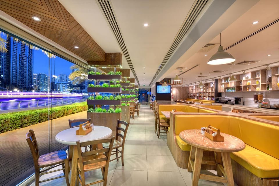 Restaurant/places to eat