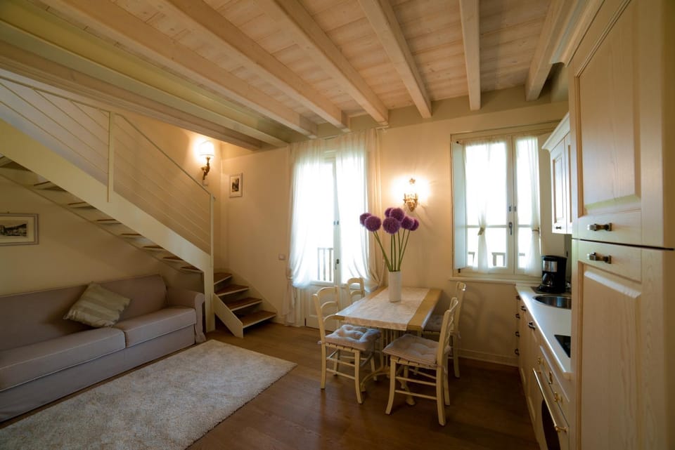 Kitchen or kitchenette, Living room, Dining area