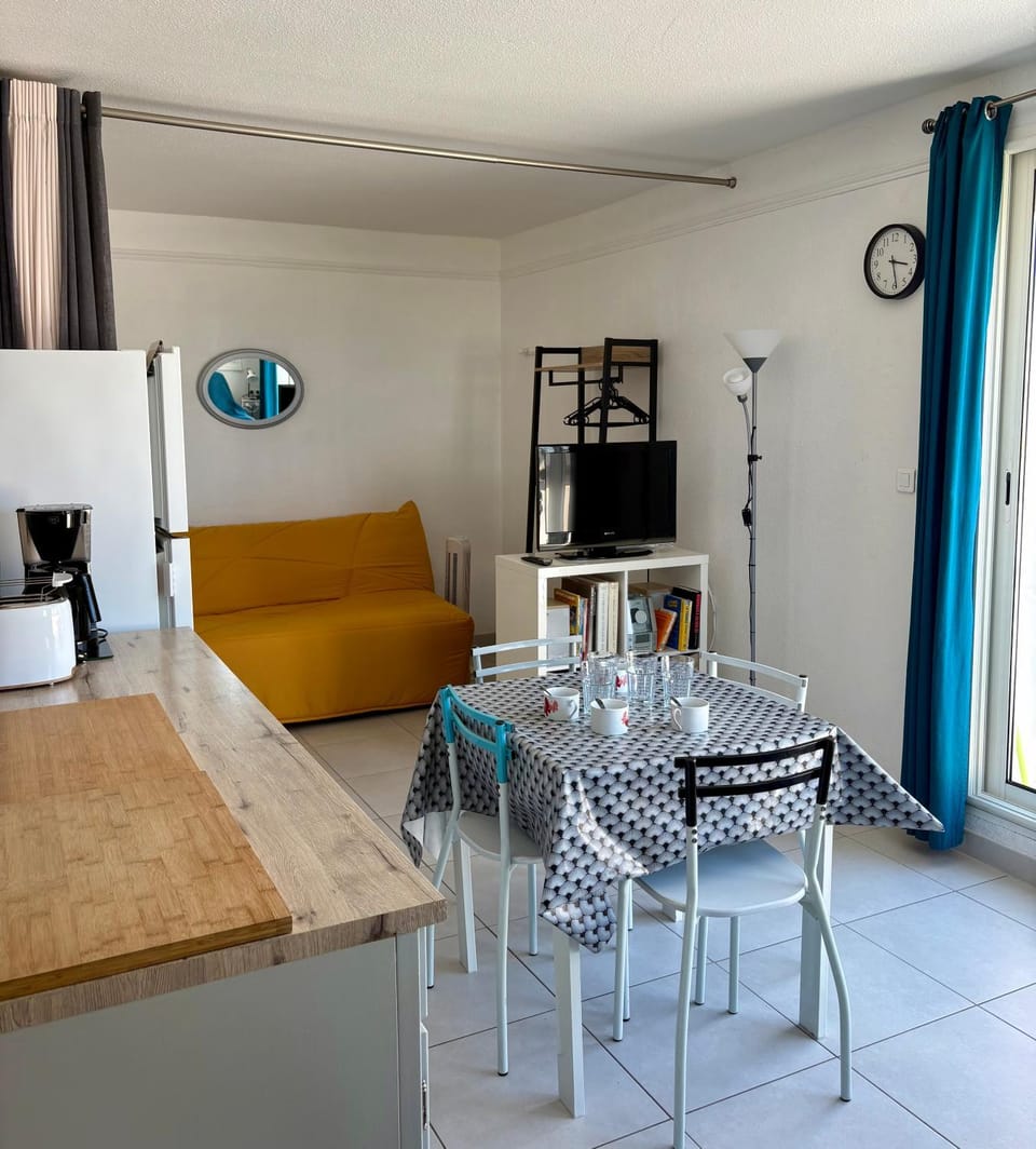 Superbe T2 face mer 4EST402 Apartment in Le Barcarès