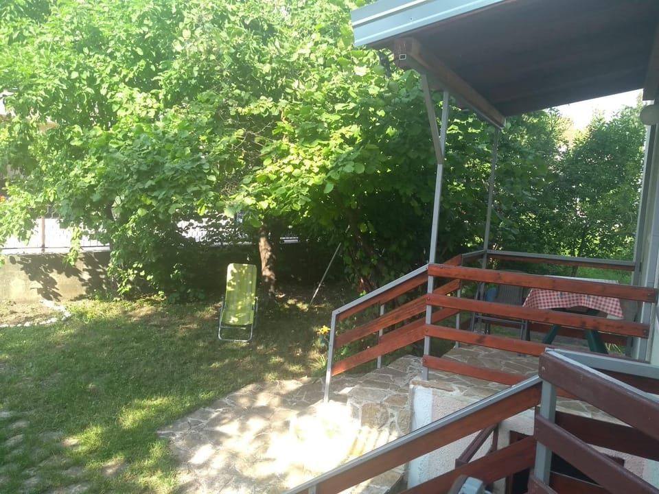 Guest House Ozon Bed and Breakfast in Serbia