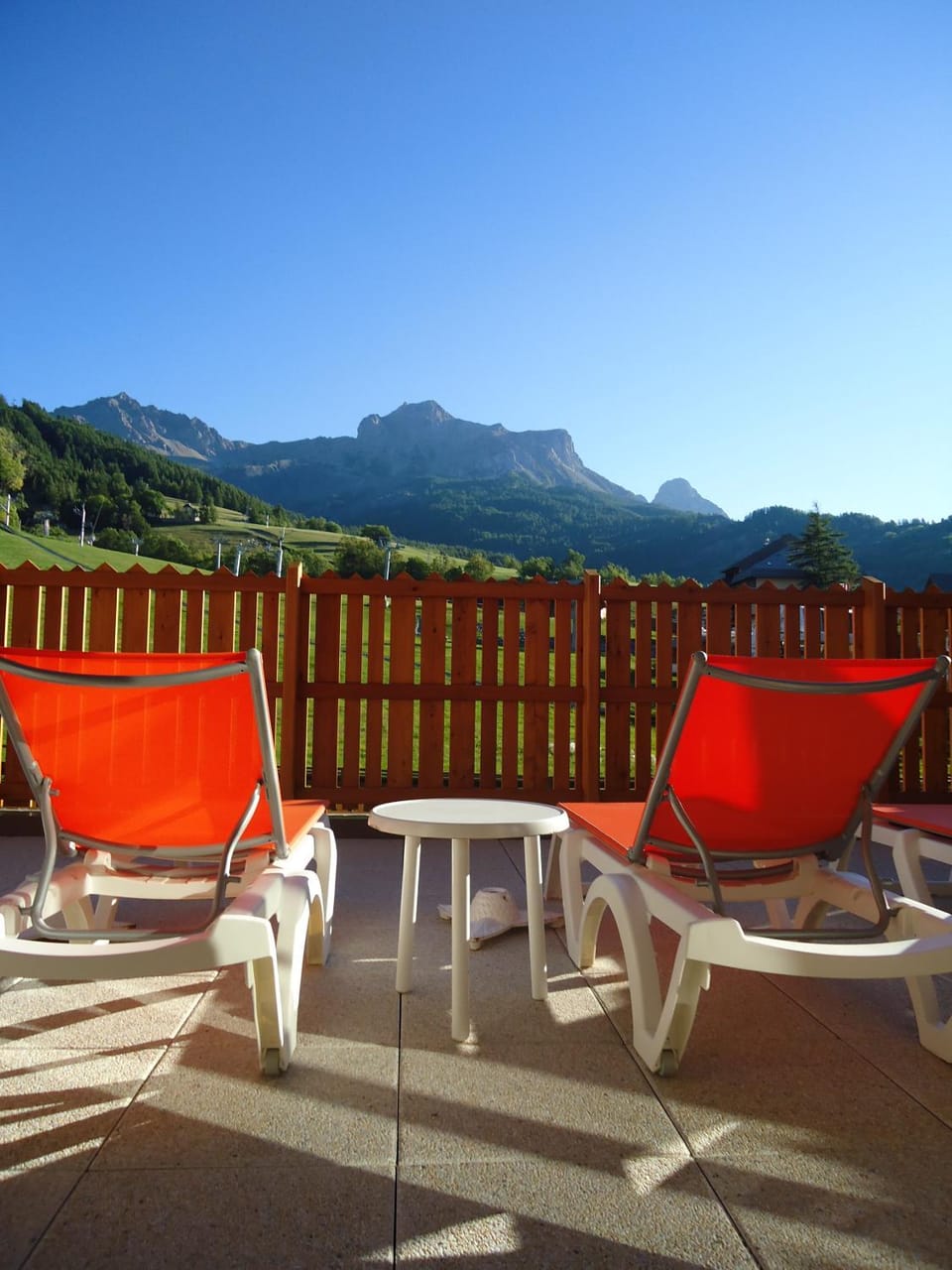 Patio, Mountain view, Swimming pool, Swimming pool