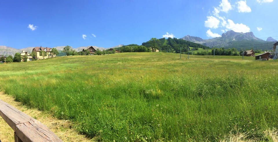 Natural landscape, Garden view, Landmark view, Mountain view, Quiet street view