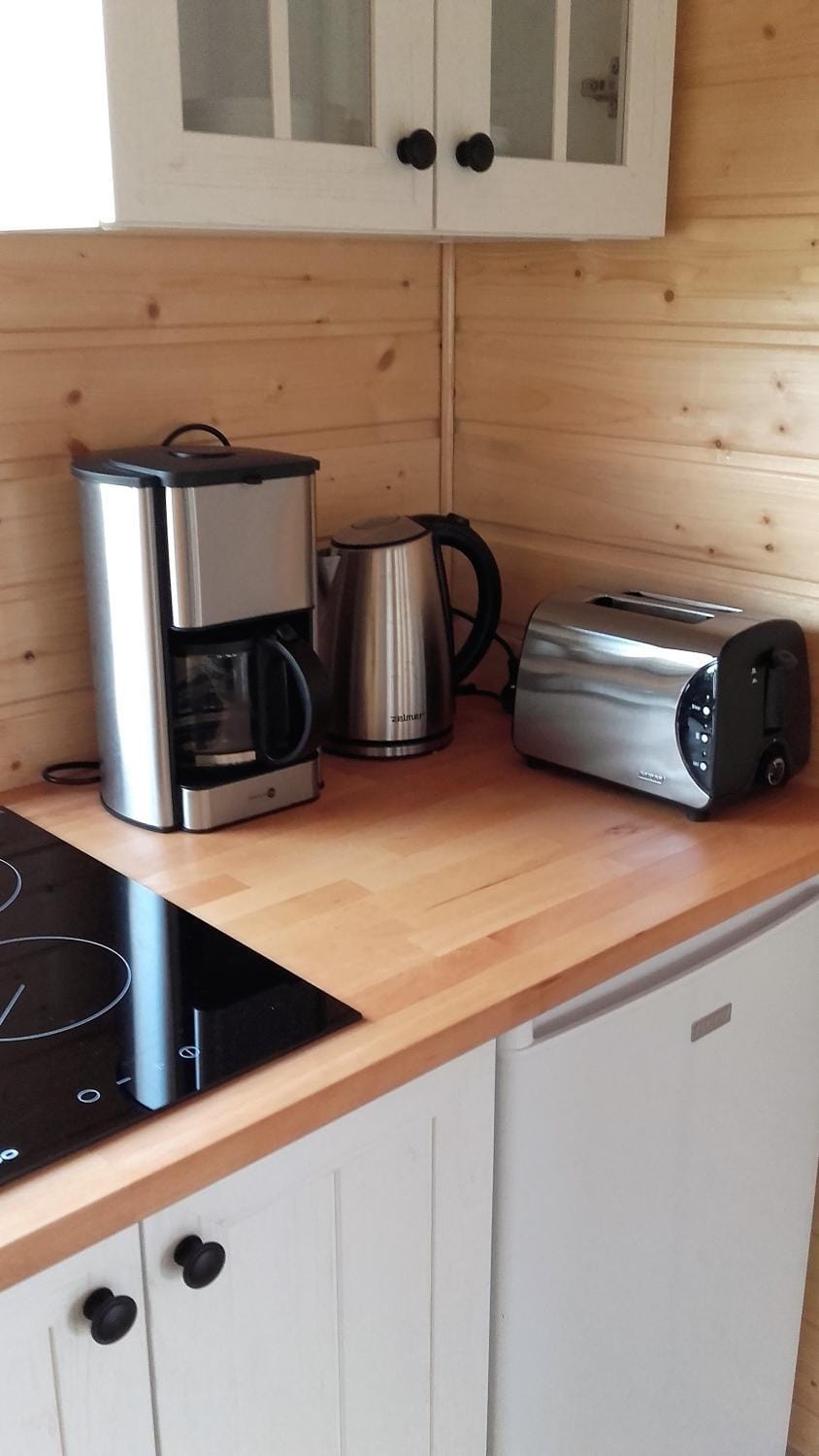 Coffee/tea facilities, Kitchen or kitchenette