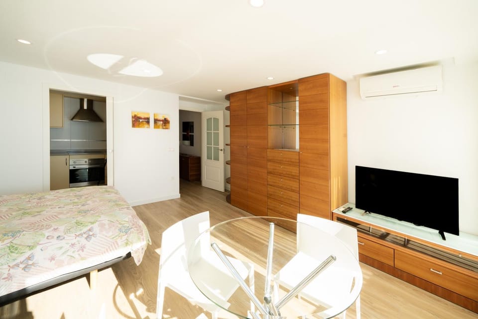 Living room, Bedroom