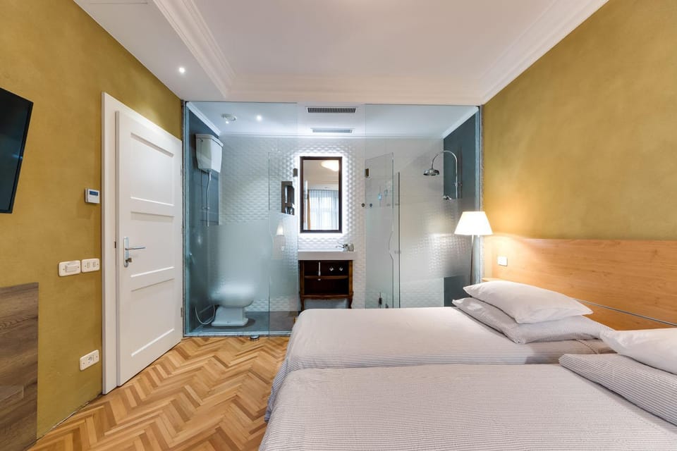 Bed, Photo of the whole room, Bedroom, towels, air conditioner