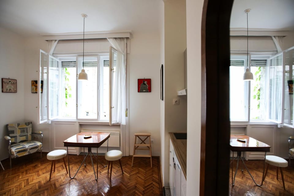 Bright Lights, Big City Studio Apartment in Budapest