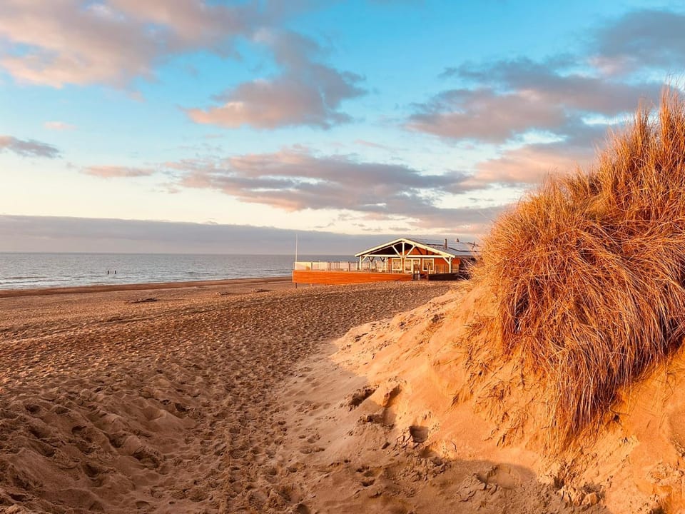 Ferienwohnung Westerlicht - Apartment am Leuchtturm - De Torenhoeve Apartment in Burgh-Haamstede