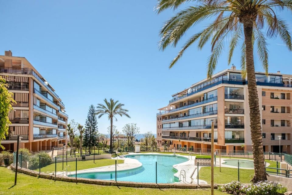 Property building, Spring, Natural landscape, Garden, Garden view, Pool view, Area and facilities, Swimming pool