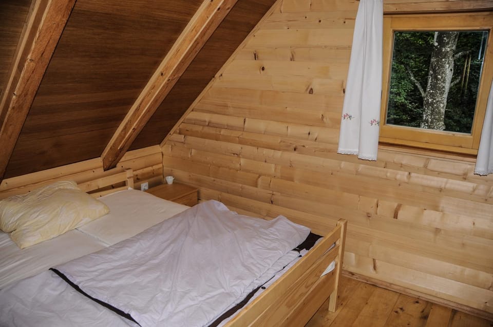 Gorska hiška Vogar nad Bohinjskim jezerom Nature lodge in Friuli-Venezia Giulia