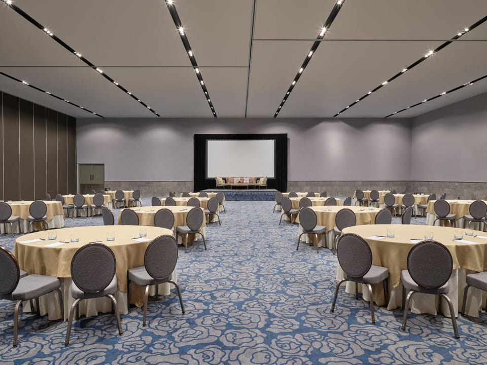 Meeting/conference room