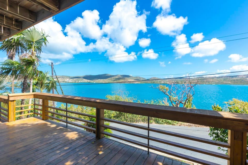 Natural landscape, Balcony/Terrace, Sea view