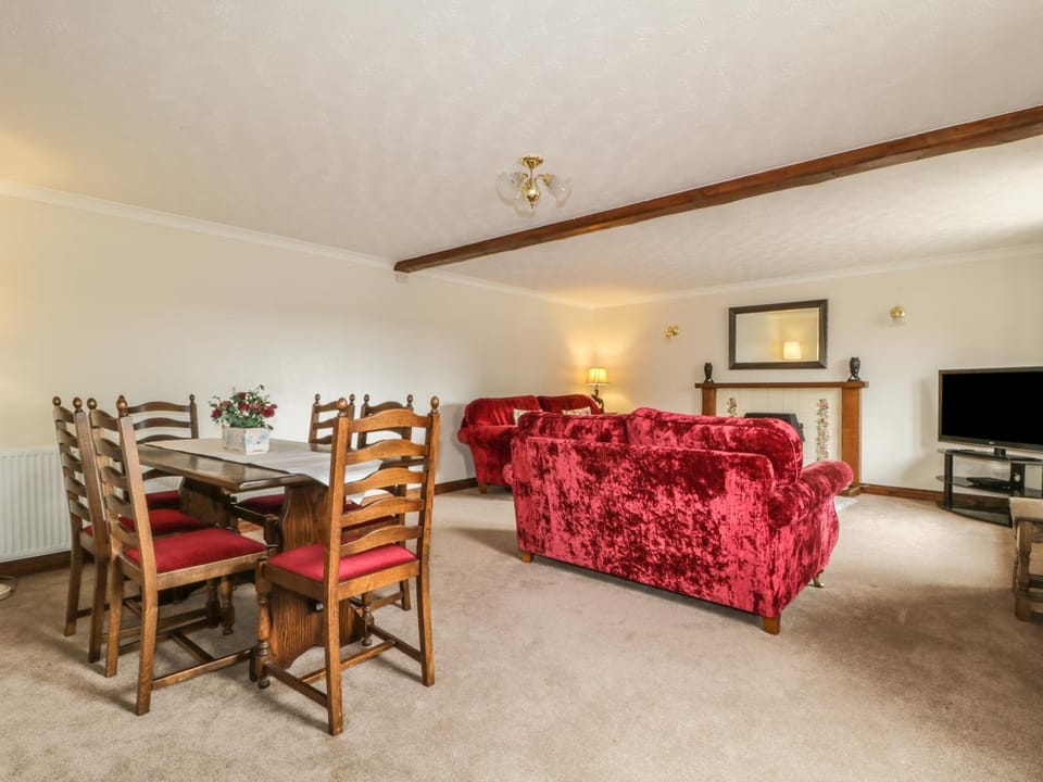 Woodhead Farm Cottage House in England