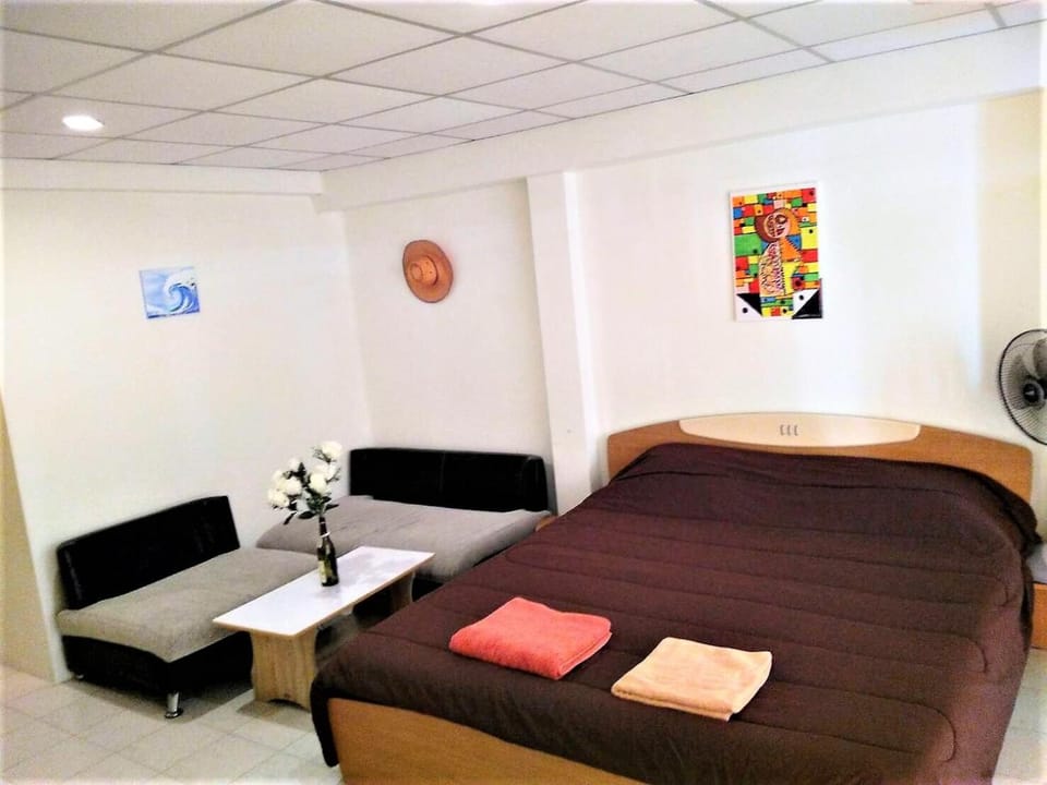 Living room, Bedroom