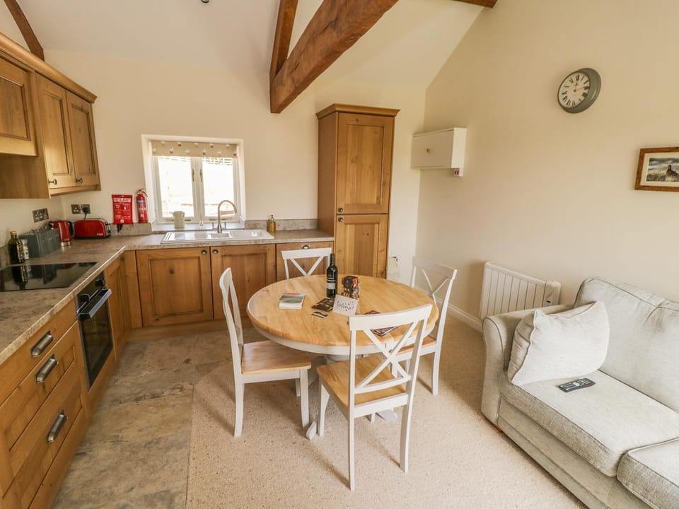 Lake Farm Cottage House in Borough of Harrogate