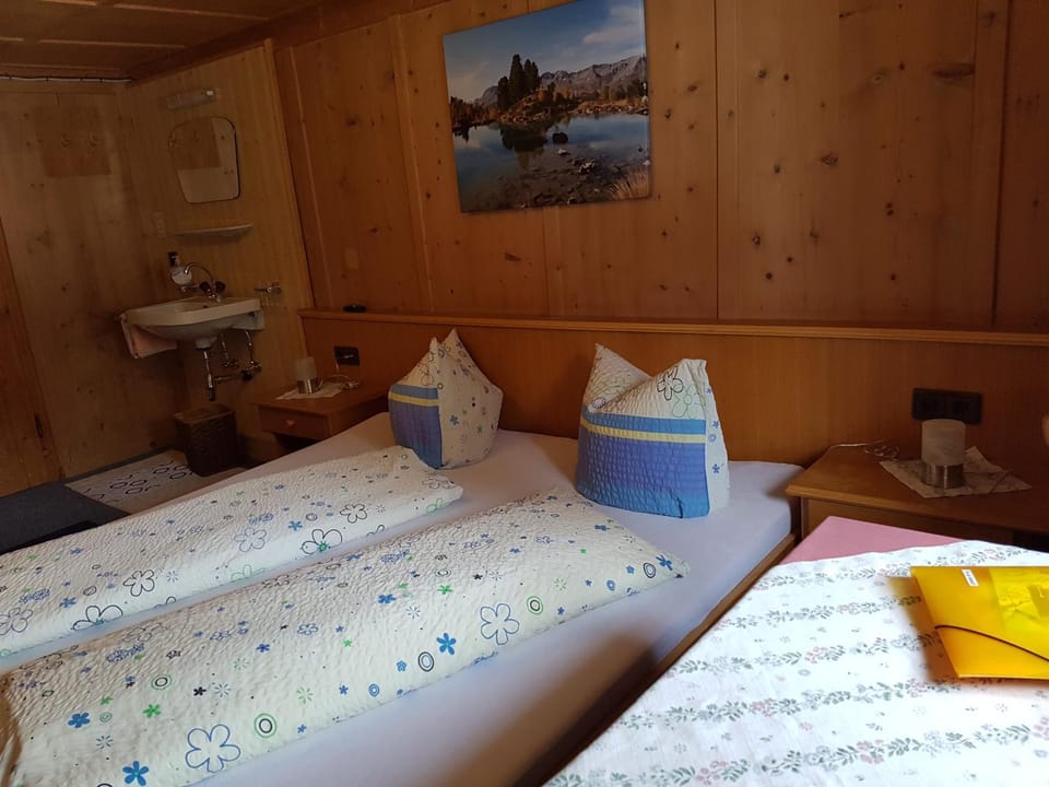 Pension Vallüla Bed and Breakfast in Vorarlberg, Austria