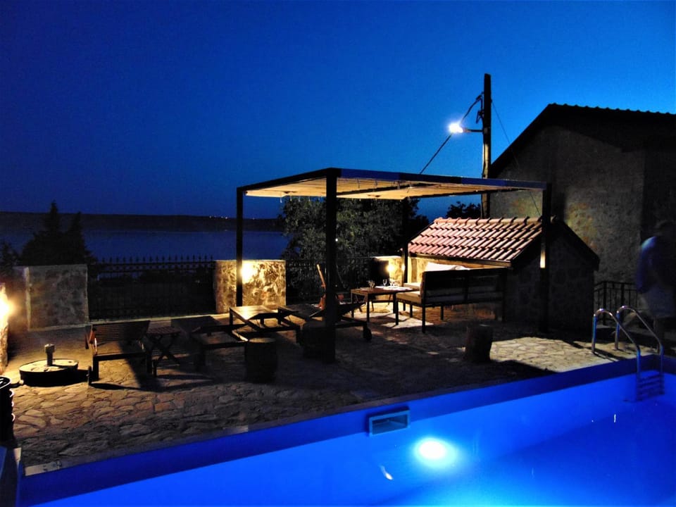 STONE VILLA-MILAN Pool Sea View Lounge Room Villa in Zadar County