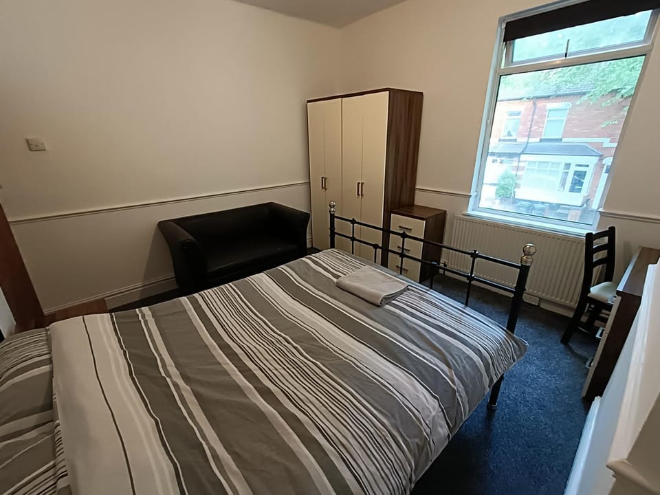 Johnson Road Near Erdington Station Vacation rental in The Royal Town of Sutton Coldfield