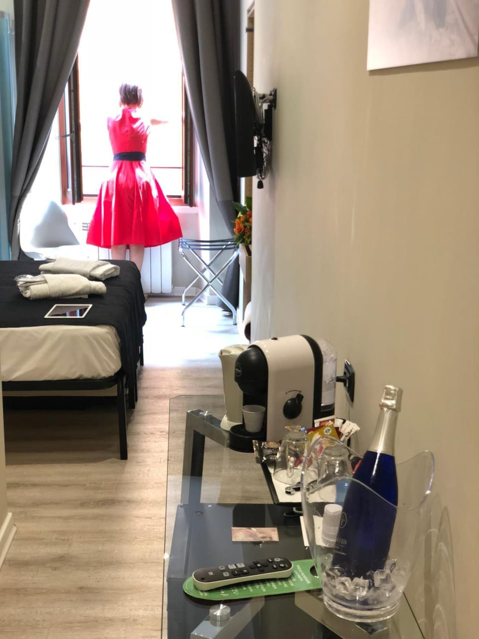 Photo of the whole room