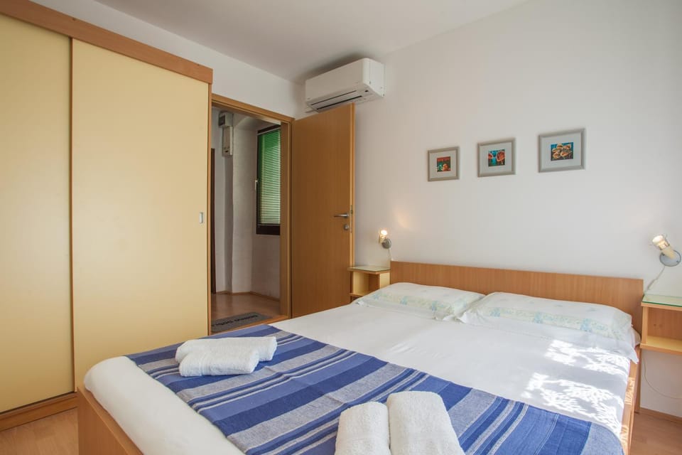 Sobe Ferlora Bed and Breakfast in Cres