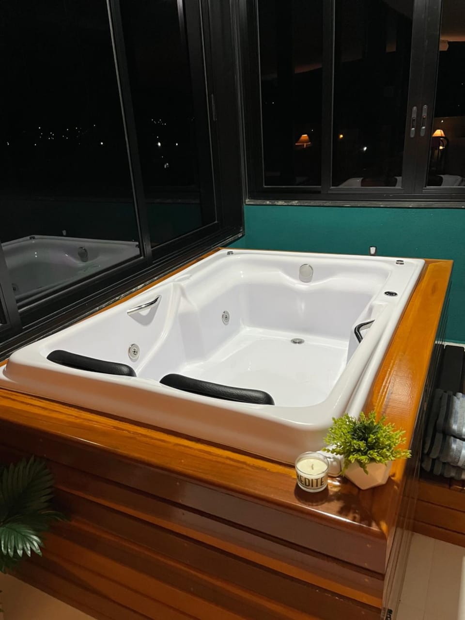 Hot Tub, Hot Tub, Bath