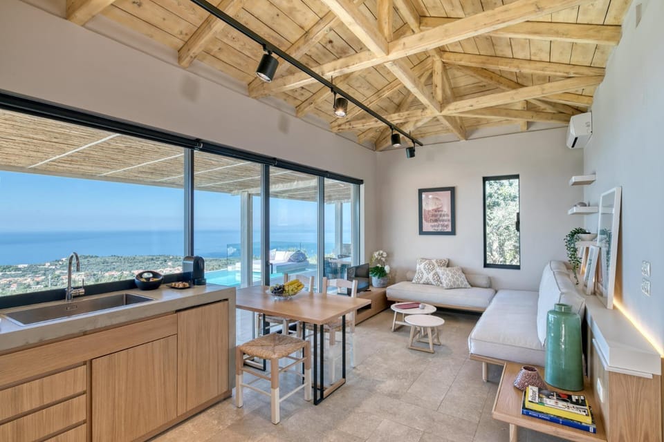 Living room, Sea view