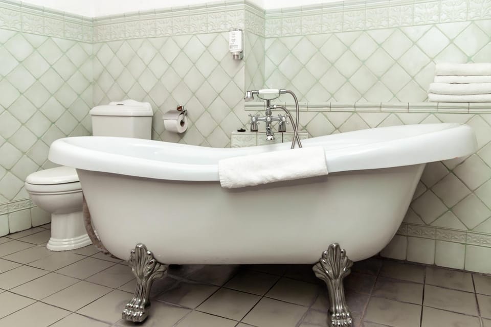 Toilet, Bathroom, Bath, towels