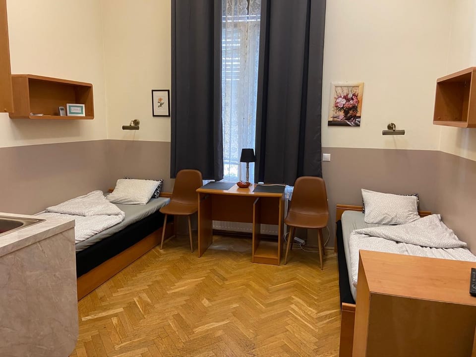 Guest Rest Studio Apartments Apartment hotel in Budapest