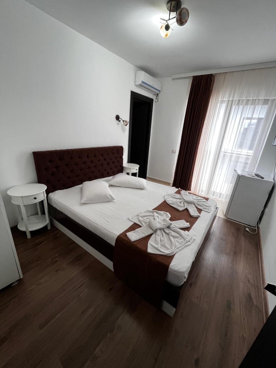 Bed, View (from property/room), Balcony/Terrace, Kitchen or kitchenette, Dining area, Bedroom, Food, Garden view, Meals, Quiet street view, Inner courtyard view, flat iron, furniture, hair dryier, microwave, storage, stove, toaster, towels, kitchen, air conditioner
