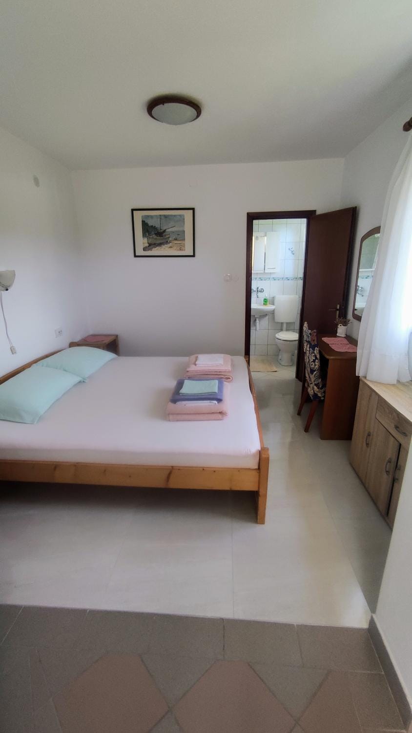 Apartments Tina Apartment in Lopar