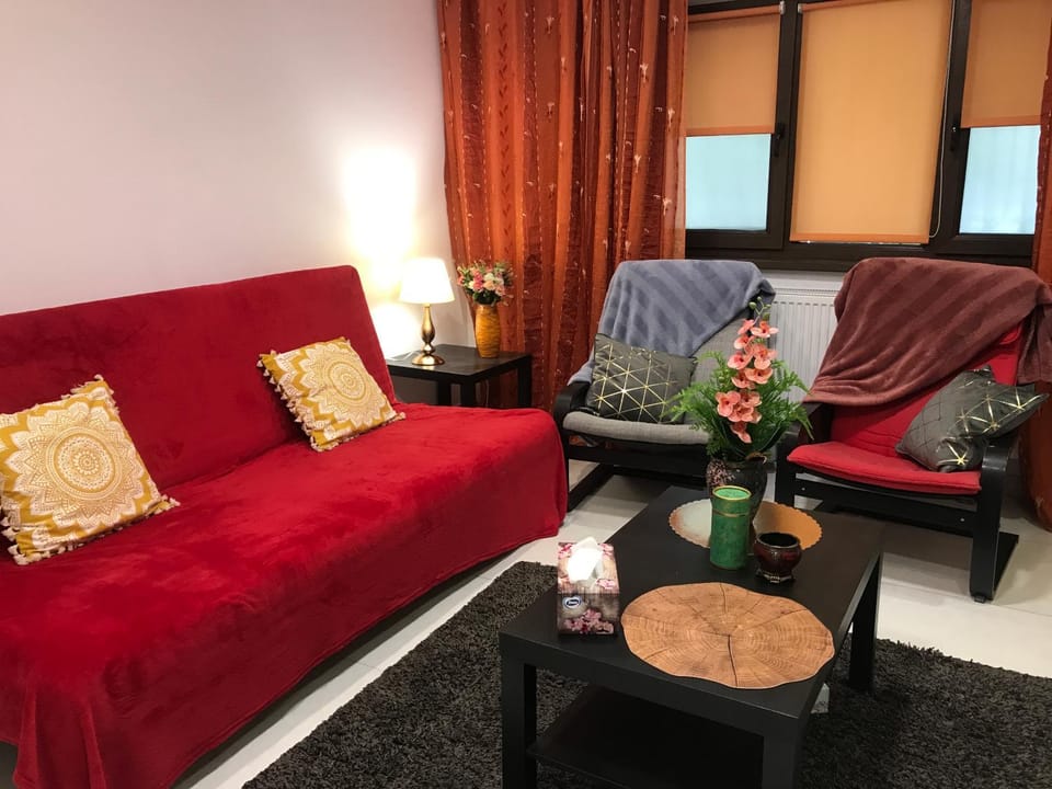 Living room, Seating area, air conditioner