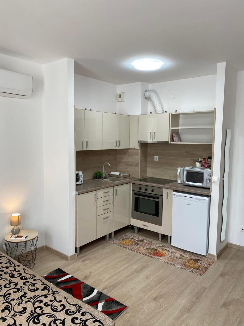 Kitchen or kitchenette, minibar, pet friendly, stove, toaster