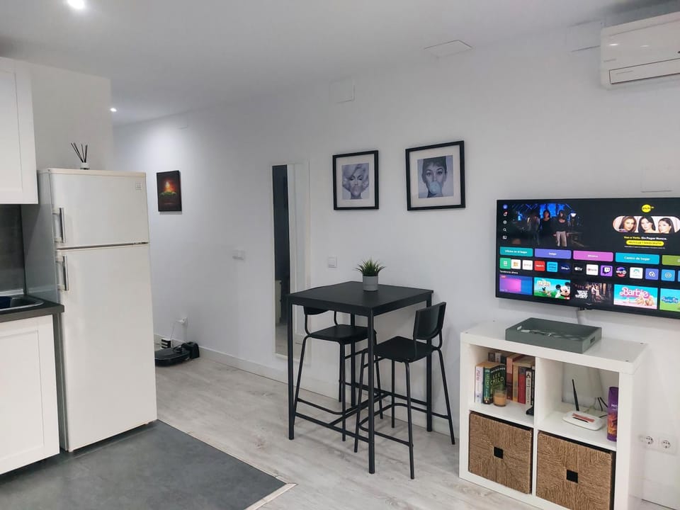 Calle Los pinos en Benahavis Pueblo Apartment in Costa del Sol