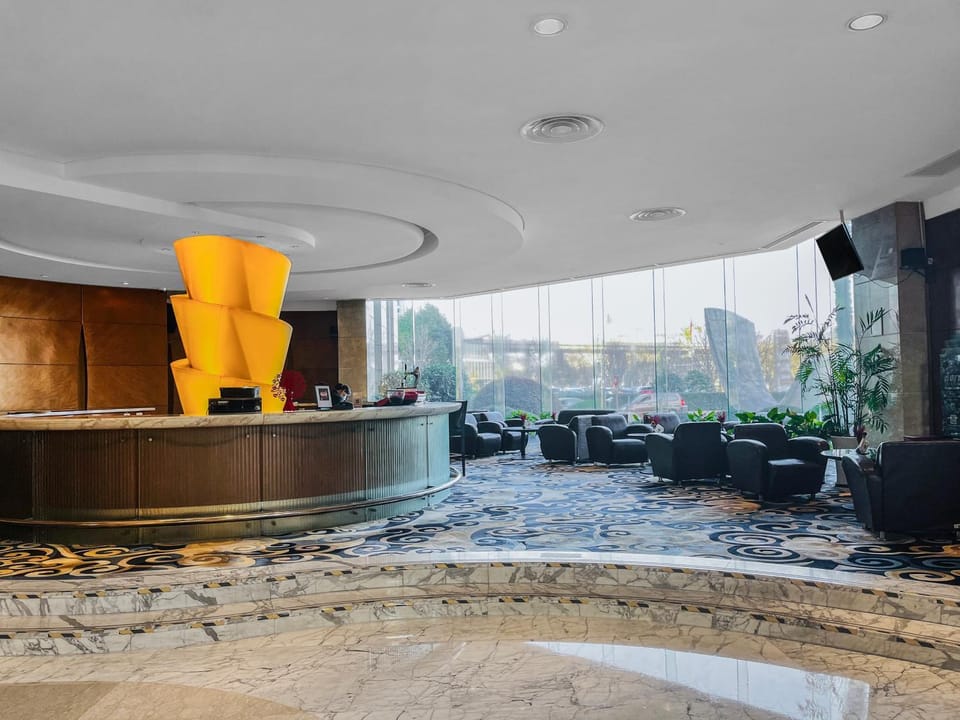 Lounge or bar