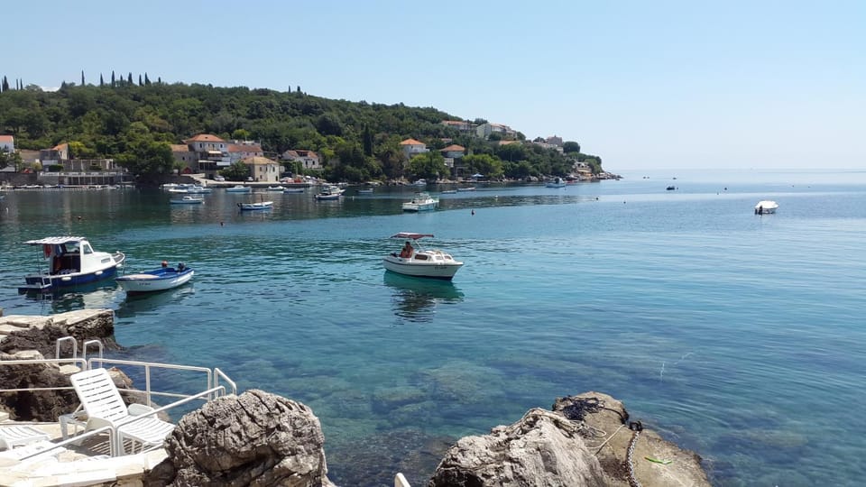 Off site, Day, Neighbourhood, Natural landscape, Summer, Fishing, Beach, Sea view