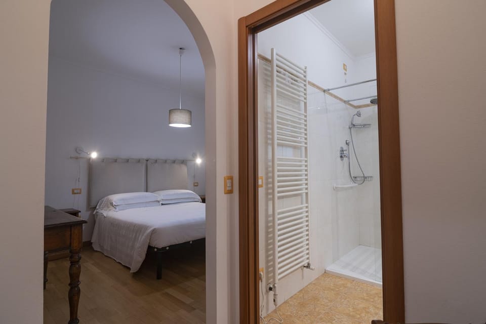Bathroom, Bedroom